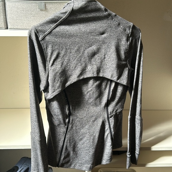 Lululemon zip up - Picture 2 of 3